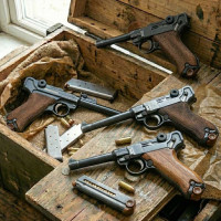 Пистолет Parabellum (Luger P-08) — немецкий пистолет Второй мировой войны